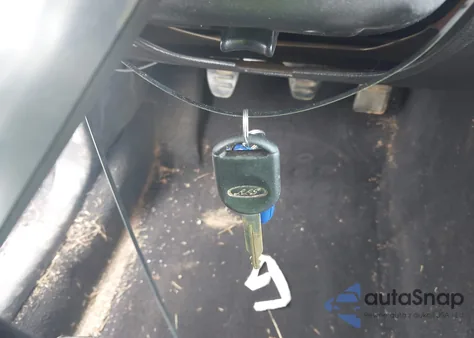 2008 Ford Mustang Gt Deluxe/Gt Premium z USA, uszkodzony, nr VIN 1ZVHT82H785187714